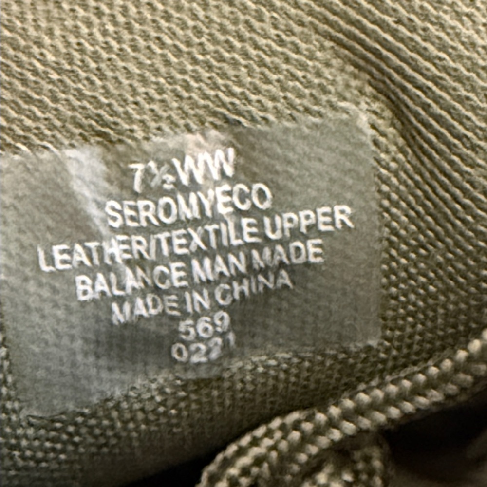 Easy Spirit Romy ECO 7.5WW Extra Wide Green Leather Comfort Walking Sneaker Shoe - Picture 12 of 12